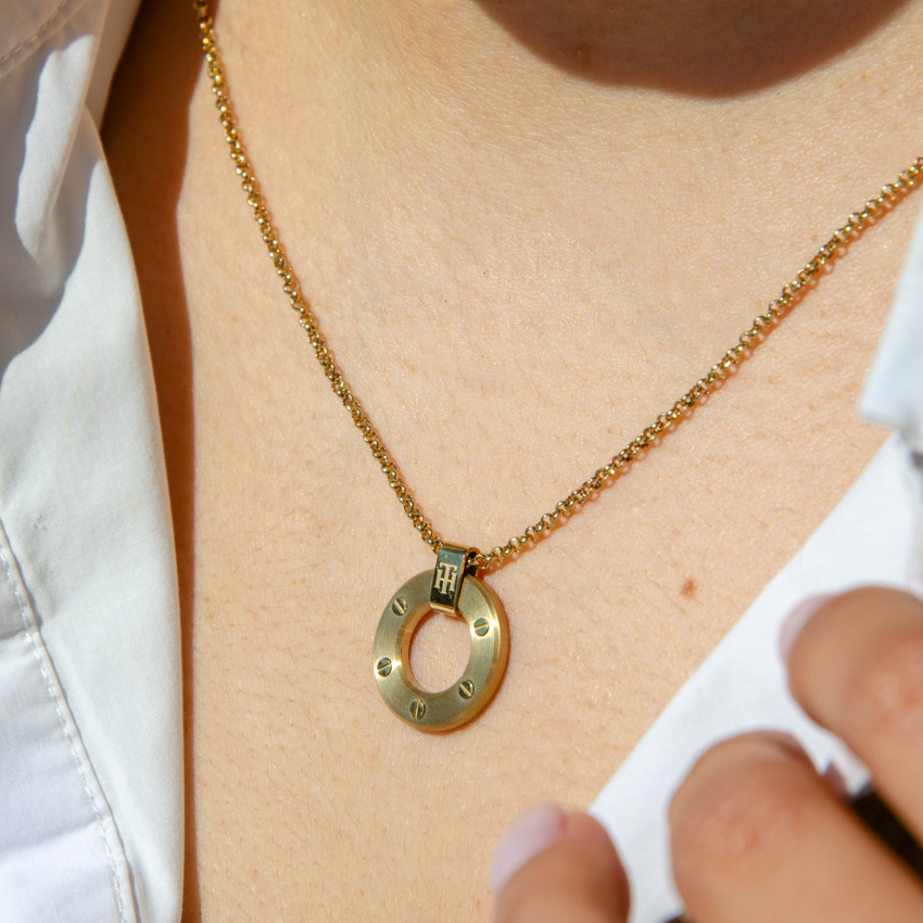 FIO TOMMY HILFIGER HARDWARE AÇO DOURADO '2780605'