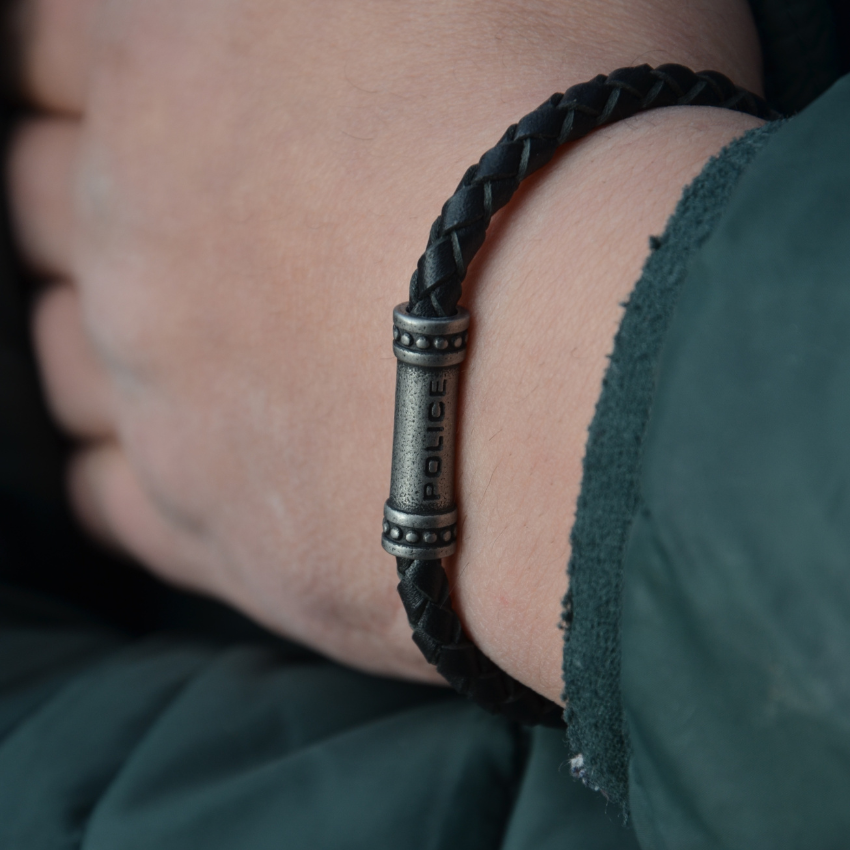 PULSEIRA POLICE 'BARRELL ANTIQUE' PELE E AÇO PRATEADO 'PEAGB0035001'