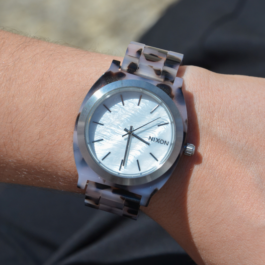 RELÓGIO NIXON TIME TELLER ACETATE TARTARUGA 'A327-5103'