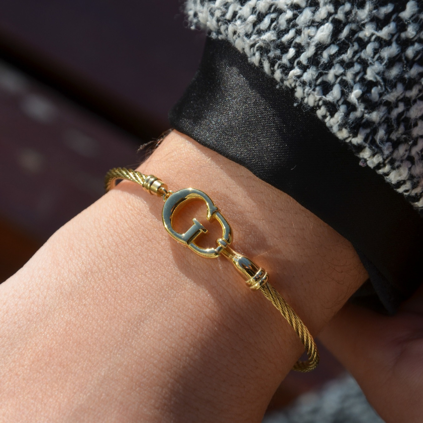 PULSEIRA GUESS 'KALYBE' AÇO DOURADO 'JUBB05399JWYGS'