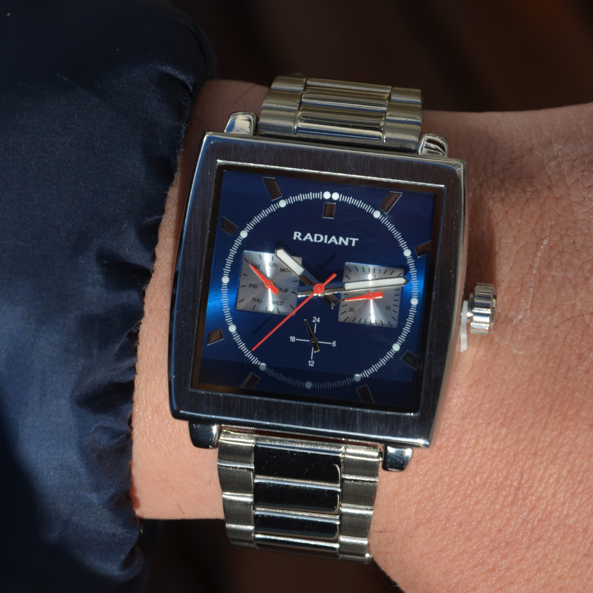 RELÓGIO RADIANT 'STEVE' PRATEADO 'RA679702'