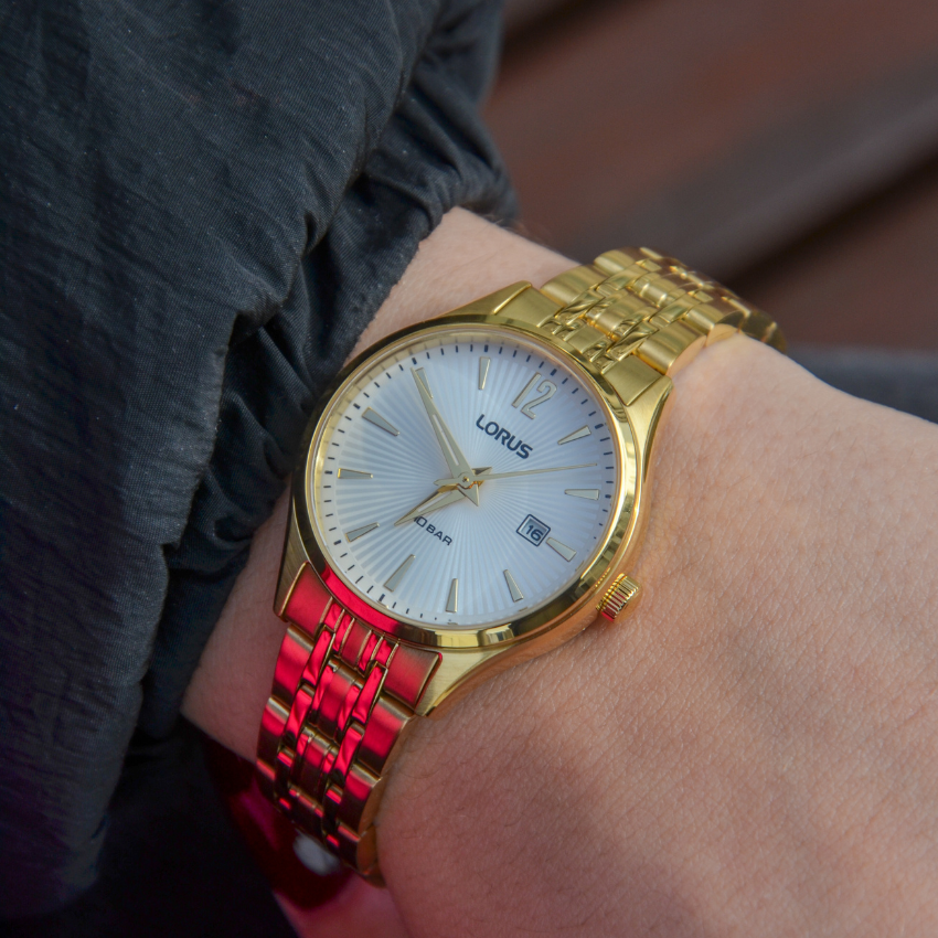 RELÓGIO LORUS 'WOMAN CLASSIC' DOURADO 'RJ204CX9'