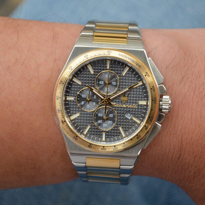 RELÓGIO MASERATI 'VELOCITÀ' SLIM BICOLOR 'R8873653002'