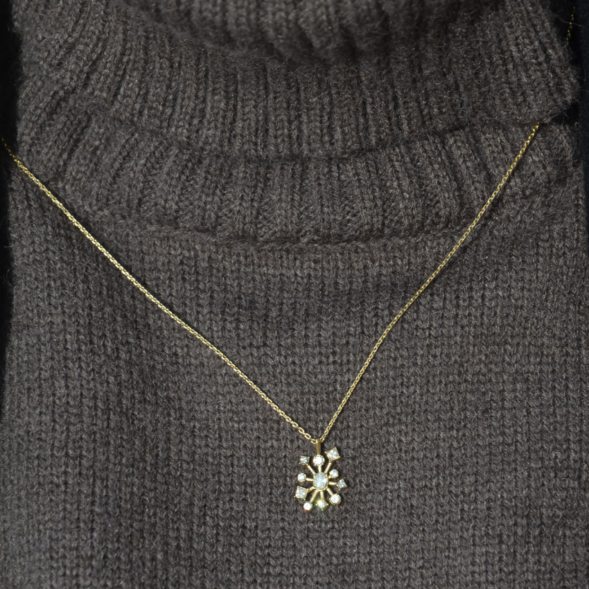 FIO GUESS 'GALAXY' AÇO DOURADO 'JUBN05563JWYGT-U'