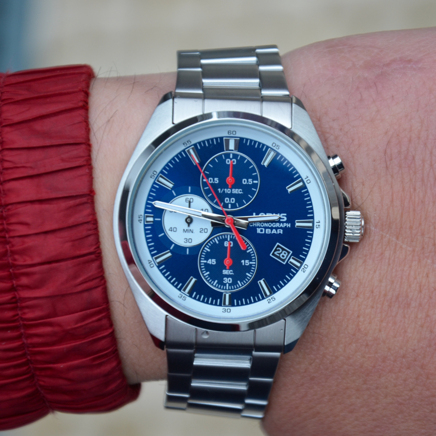 RELÓGIO LORUS 'MAN SPORTS' PRATEADO 'RM383JX9'