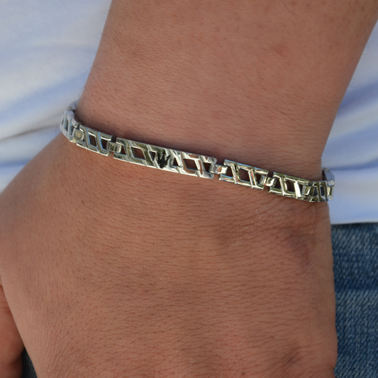 PULSEIRA MASERATI 'ICONIC' AÇO PRATEADO 'JM124AVD34'